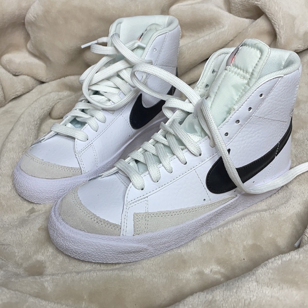 Nike Blazer Mid '77 Big Kids' Shoes